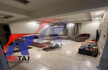 Apartment - 3 Bedrooms - 2 Bathrooms for sale in Ali Al Gendy St. - 6th Zone - Nasr City - Cairo