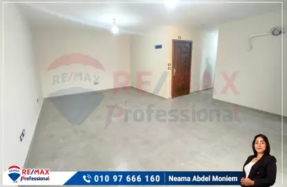 Apartment - 3 Bedrooms - 2 Bathrooms for sale in Seyouf Square - Seyouf - Hay Awal El Montazah - Alexandria
