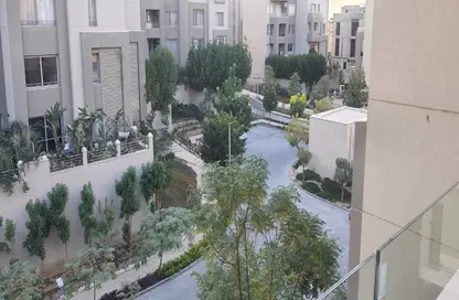 شقة - 2 غرف نوم - 2 حمامات للبيع في فيلدج جيت - المستثمرين الجنوبية - مدينة القاهرة الجديدة - القاهرة