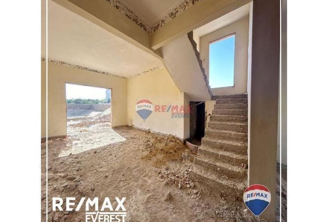 8174883 - Property Image 2