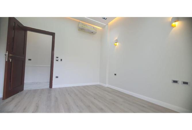 8027526 - Property Main Image