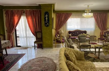 شقة - 3 غرف نوم - 3 حمامات للايجار في شارع محمد حسنين هيكل - المنطقة السادسة - مدينة نصر - القاهرة