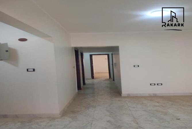 8063807 - Property Image 3