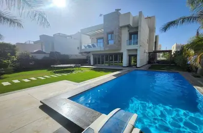 Villa - 5 Bedrooms - 6 Bathrooms for sale in Cleopatra Square - 26th of July Corridor - 6 October City - Giza