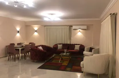 Apartment - 3 Bedrooms - 3 Bathrooms for rent in 8th District - Sheikh Zayed City - Giza