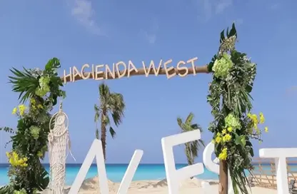 Chalet - 2 Bedrooms - 2 Bathrooms for sale in Hacienda West - Ras Al Hekma - North Coast