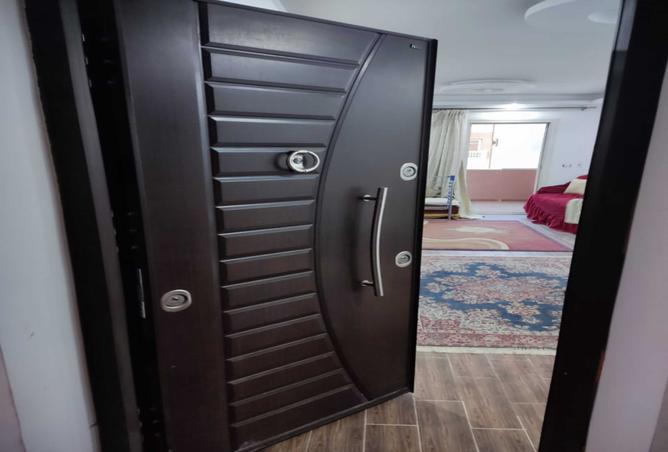 7983968 - Property Image 2