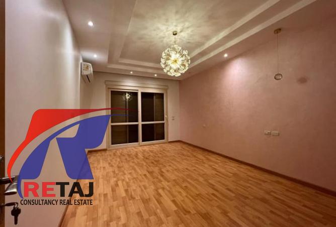 8152350 - Property Image 3