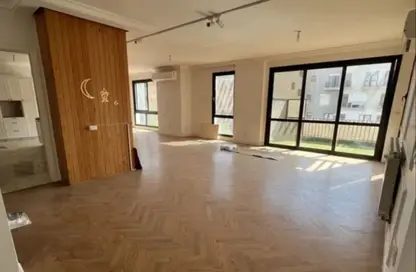 شقة - 2 غرف نوم - 3 حمامات للايجار في 6 ويست - بيفرلي هيلز - كمبوندات الشيخ زايد - الشيخ زايد - الجيزة