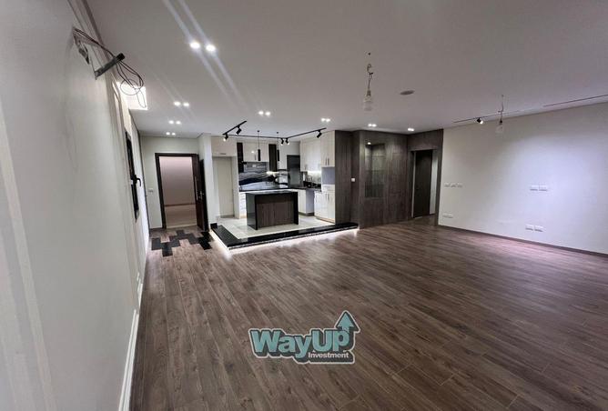 8384232 - Property Image 2