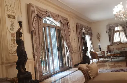 Villa - 3 Bedrooms - 5 Bathrooms for sale in 1st Neighborhood - 1st District East - Shorouk City - Cairo