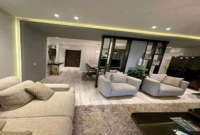 8325929 - Property Image 2