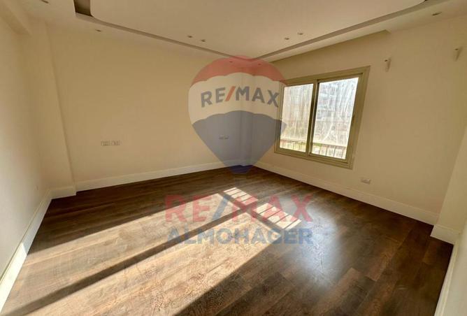 8493888 - Property Image 2