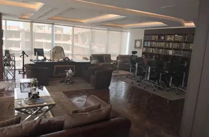 Office Space - Studio - 1 Bathroom for sale in V90 - North Teseen St. - The 5th Settlement - New Cairo City - Cairo