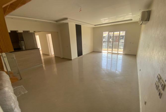 8317443 - صورة العقار 2