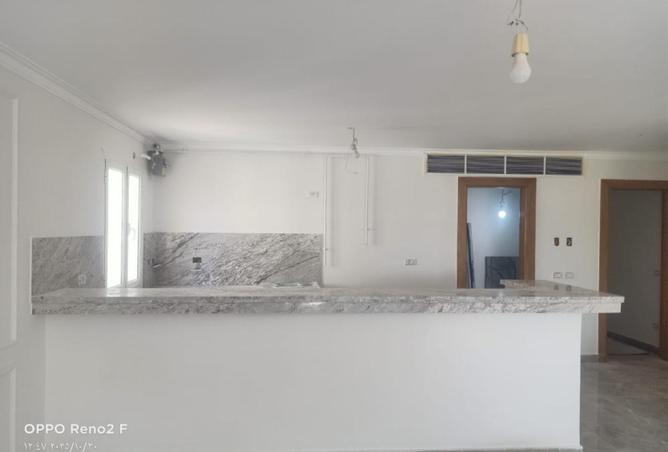 8328242 - Property Image 3