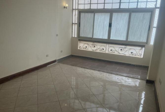 8353656 - Property Image 2