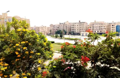 Apartment - 3 Bedrooms - 2 Bathrooms for rent in South Lotus - El Lotus - New Cairo City - Cairo