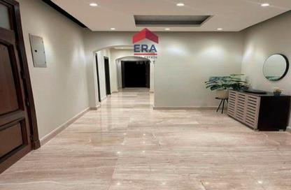 Apartment - 4 Bedrooms - 2 Bathrooms for rent in Sarayat Al Maadi - Hay El Maadi - Cairo