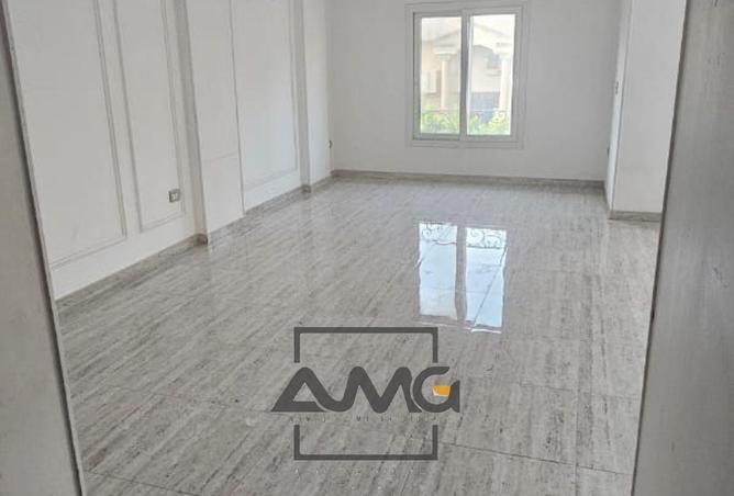 8308626 - Property Image 3