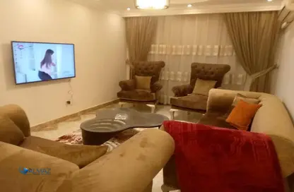 Apartment - 3 Bedrooms - 3 Bathrooms for sale in Ahmed Fakhry St. - 6th Zone - Nasr City - Cairo
