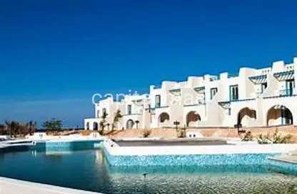 Chalet - 2 Bedrooms - 2 Bathrooms for sale in Mountain View - Ras Al Hekma - North Coast