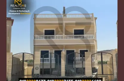 منزل مزدوج - 4 غرف نوم - 4 حمامات للبيع في بالم فيلا - طريق الواحات - مدينة 6 أكتوبر - الجيزة منزل مزدوج - 4 غرف نوم - 4 حمامات للبيع في بالم فيلا - طريق الواحات - مدينة 6 أكتوبر - الجيزة