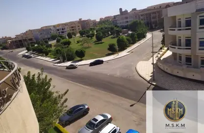 شقة - 3 غرف نوم - 2 حمامات للايجار في البنفسج - مدينة القاهرة الجديدة - القاهرة