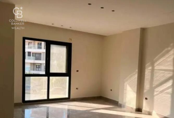 8442940 - Property Image 3