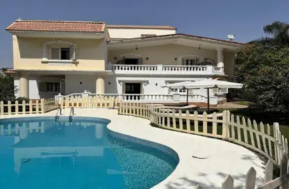 فيلا - 5 غرف نوم - 8 حمامات للايجار في ماي فير ريزدنس - كمبوندات الشروق - مدينة الشروق - القاهرة