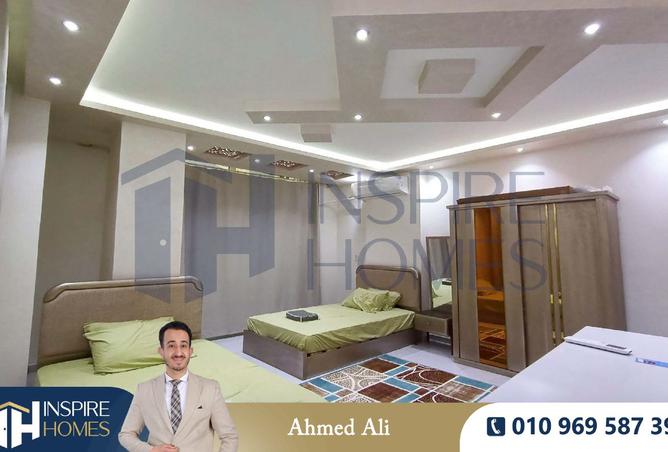 8213109 - Property Image 3