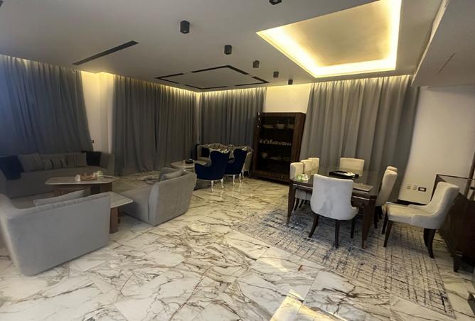 8195767 - Property Image 2