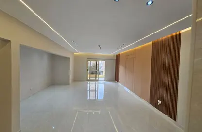 Apartment - 3 Bedrooms - 2 Bathrooms for sale in Al Khamayel city - Sheikh Zayed Compounds - Sheikh Zayed City - Giza