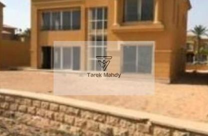 Villa - 6 Bedrooms - 7+ Bathrooms for sale in Royal Meadows - Sheikh Zayed Compounds - Sheikh Zayed City - Giza