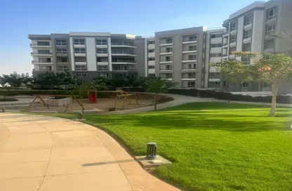 Apartment - 3 Bedrooms - 3 Bathrooms for sale in Hyde Park - 5th Settlement Compounds - The 5th Settlement - New Cairo City - Cairo