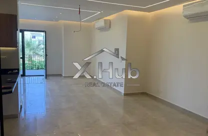 شقة - 3 غرف نوم - 3 حمامات للايجار في ذا كورت ياردز - كمبوندات الشيخ زايد - الشيخ زايد - الجيزة