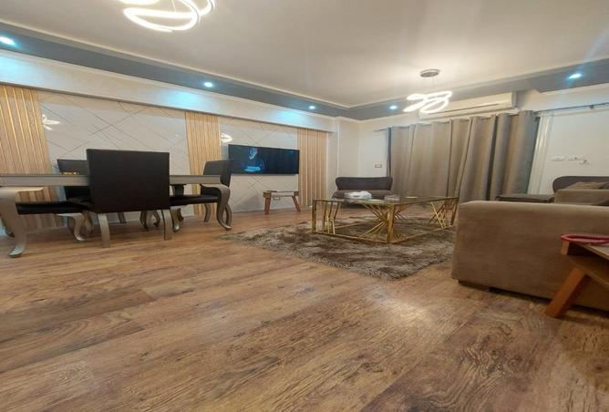 8319081 - Property Image 3