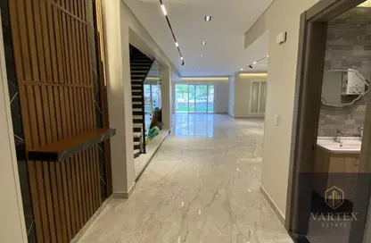 Villa - 3 Bedrooms - 4 Bathrooms for rent in Mountain View Hyde Park - 5th Settlement Compounds - The 5th Settlement - New Cairo City - Cairo