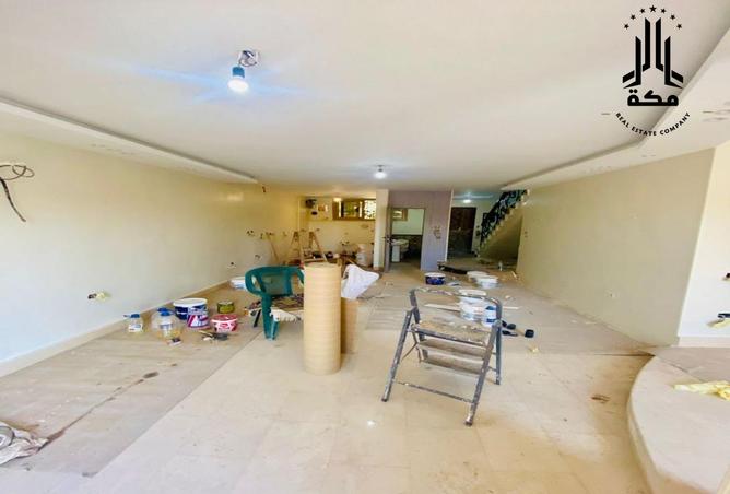 8452499 - Property Image 2