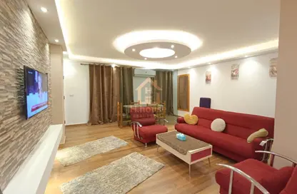 Apartment - 2 Bedrooms - 1 Bathroom for rent in Abou Bakr Al Sedeek St. - Rehab City Second Phase - Al Rehab - New Cairo City - Cairo