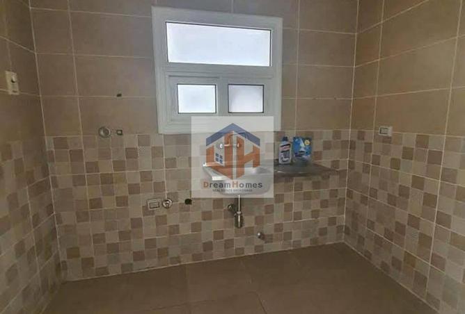 8405749 - Property Image 2