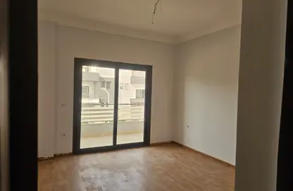 Townhouse - 4 Bedrooms - 5 Bathrooms for rent in Wesal City - El Shorouk Compounds - Shorouk City - Cairo