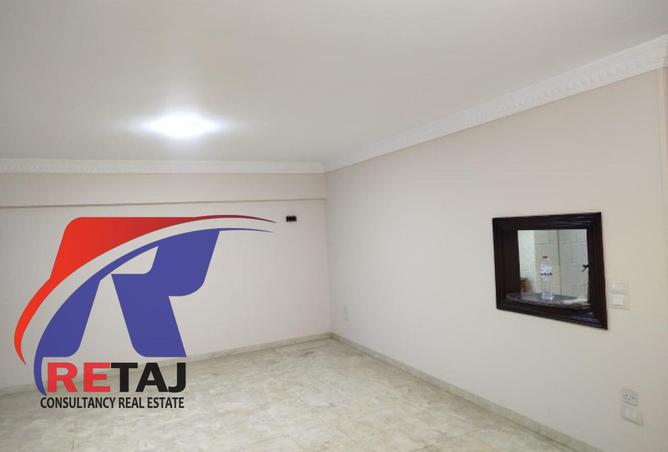 8405204 - Property Image 3