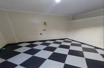 Apartment - 2 Bedrooms - 1 Bathroom for sale in 11th District - Sheikh Zayed City - Giza