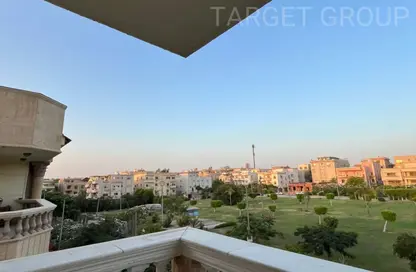 Apartment - 3 Bedrooms - 2 Bathrooms for sale in Street20 - District 2 - The 5th Settlement - New Cairo City - Cairo
