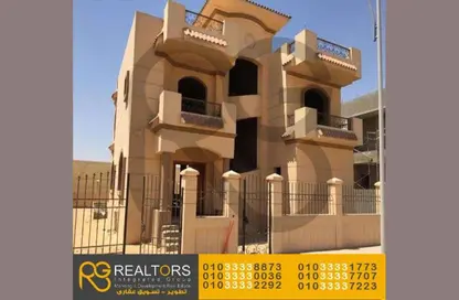 فيلا - 5 غرف نوم - 4 حمامات للبيع في شارع دريم لاند - دريم لاند - طريق الواحات - مدينة 6 أكتوبر - الجيزة