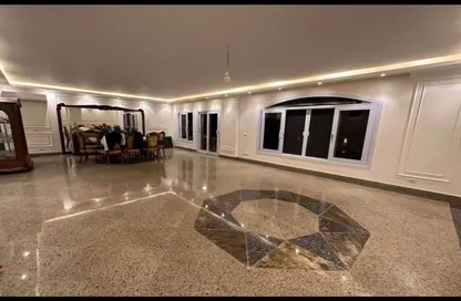 Apartment - 3 Bedrooms - 3 Bathrooms for sale in Green Residence 1 - 7th District - Sheikh Zayed City - Giza