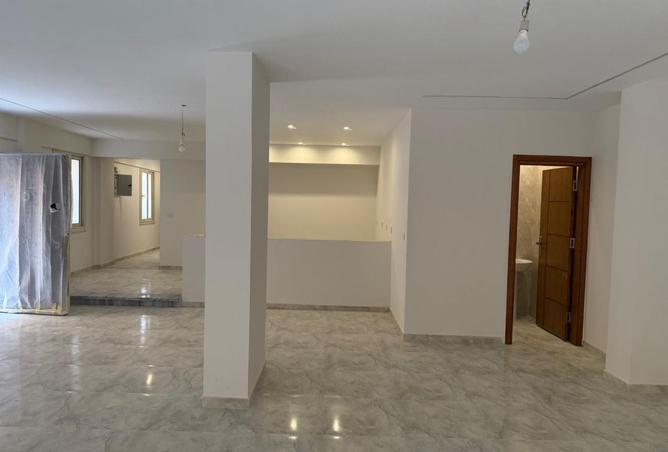 8082209 - Property Main Image
