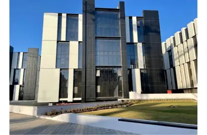 Office Space - Studio - 1 Bathroom for sale in Hyde Park - New Cairo City - Cairo Office Space - Studio - 1 Bathroom for sale in Hyde Park - New Cairo City - Cairo