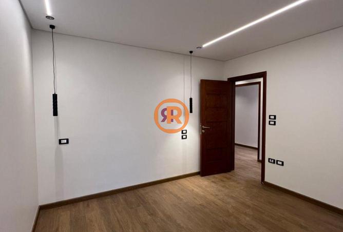 8507772 - Property Image 2